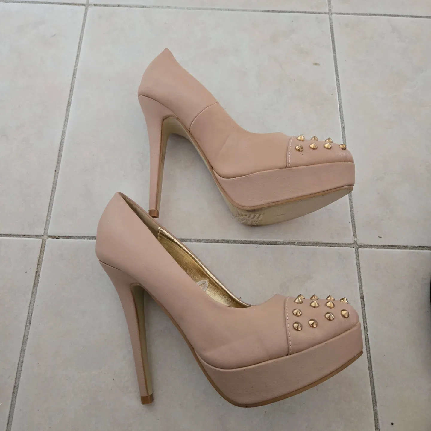 A.co Women's Studded Platform Heels Size 9/39 - photo 2