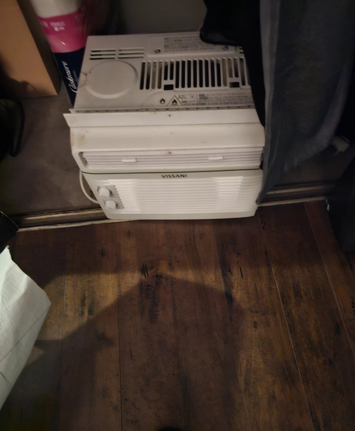VISSANI Window Air Conditioner