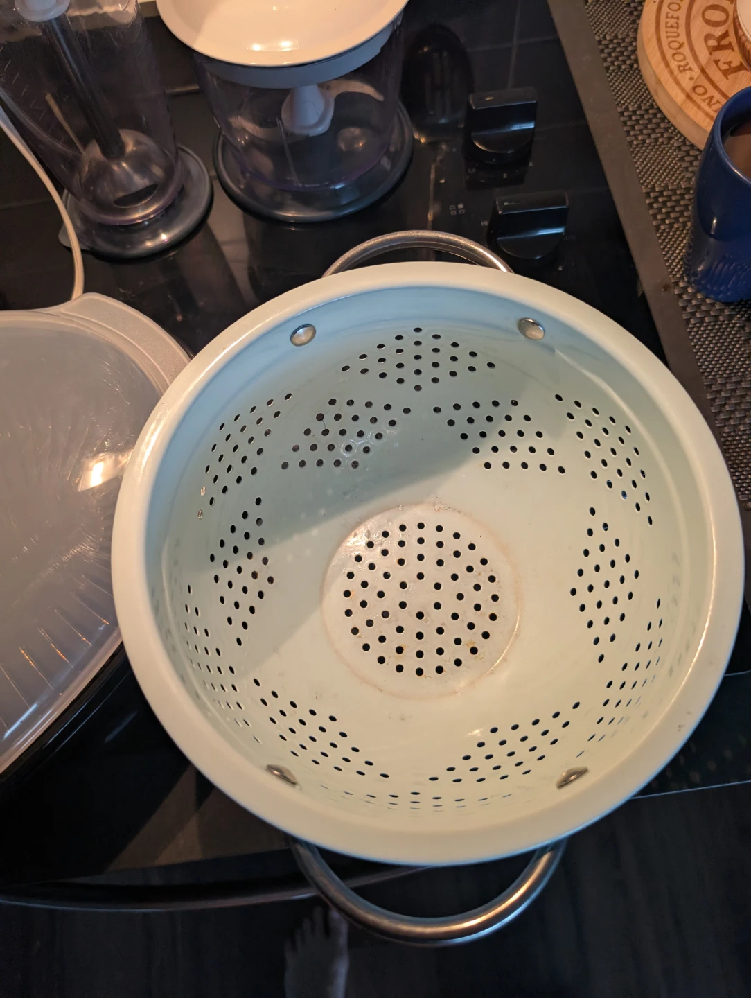 Light Blue Colander with Metal Handles - photo 2