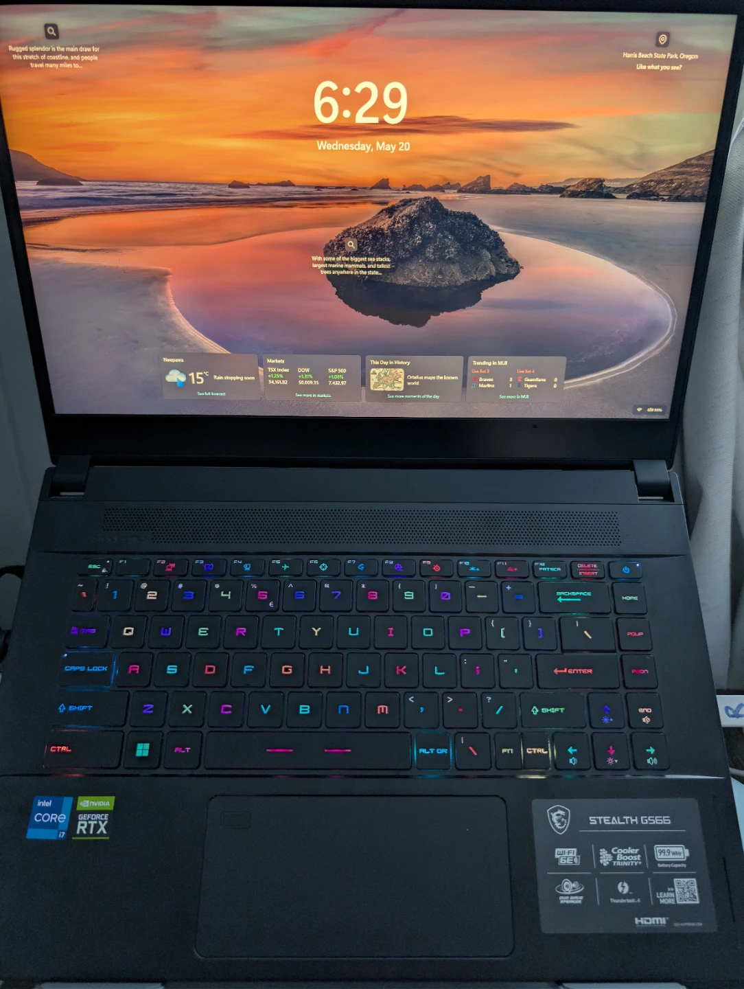 MSI Stealth GS66 12UGS Gaming Laptop