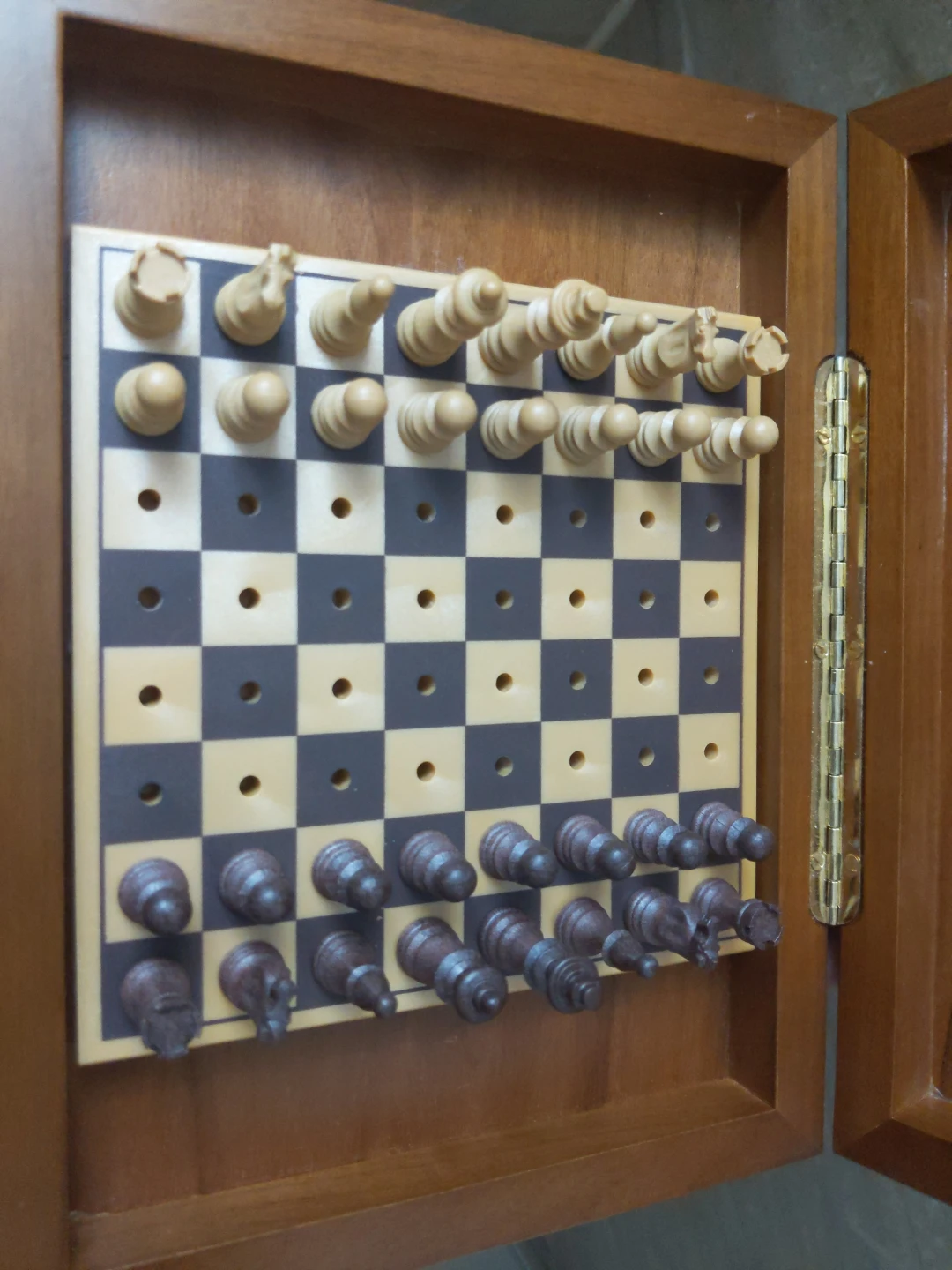 Wooden Chess Set portable - photo 4