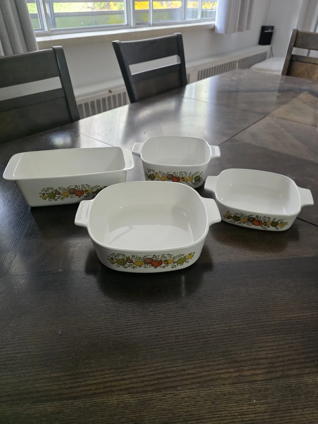 4 pcs. Vintage Spice of life Corningware Dishes
