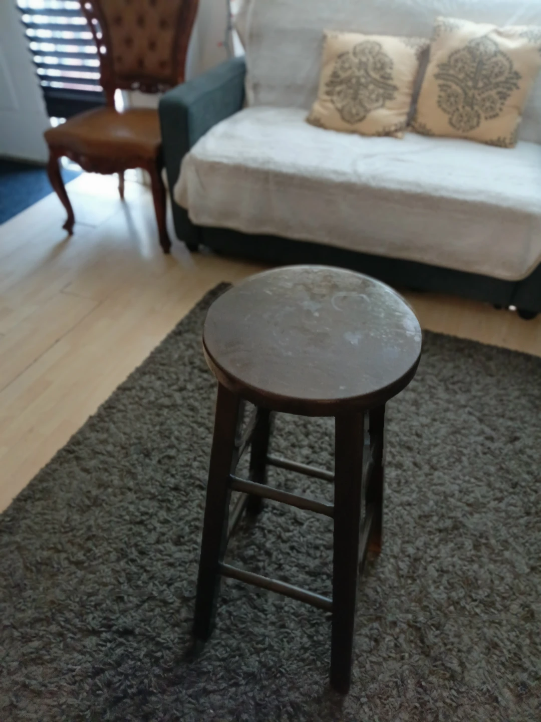 Wooden Bar Stool - photo 4