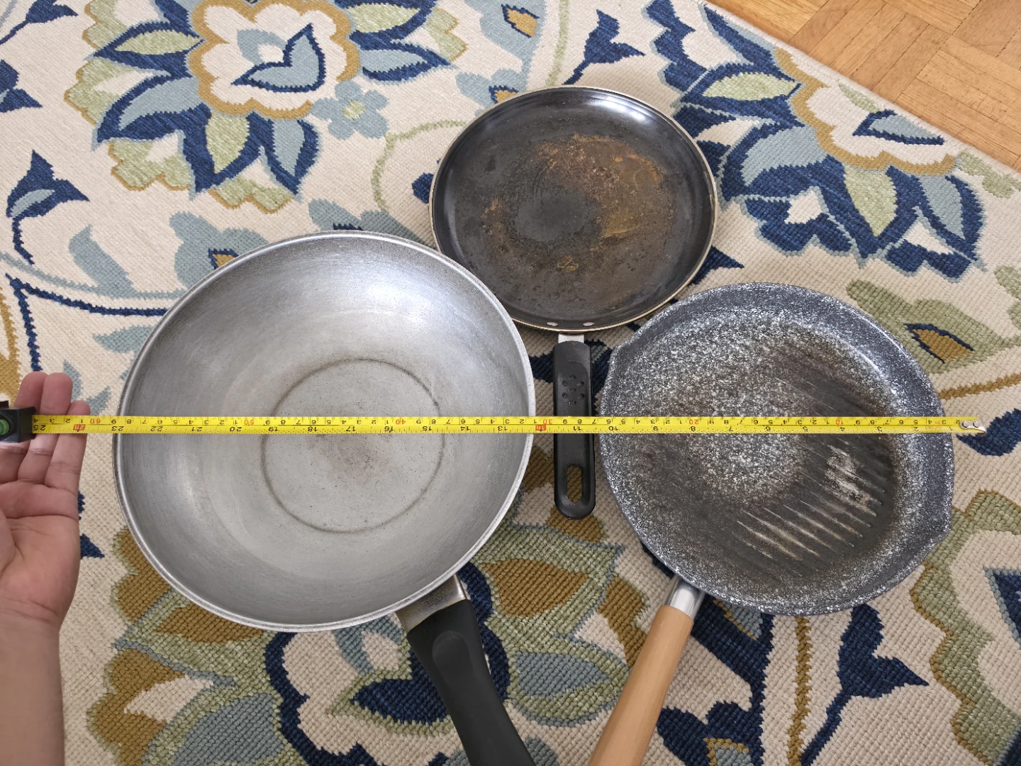 Assorted Cookware Set
