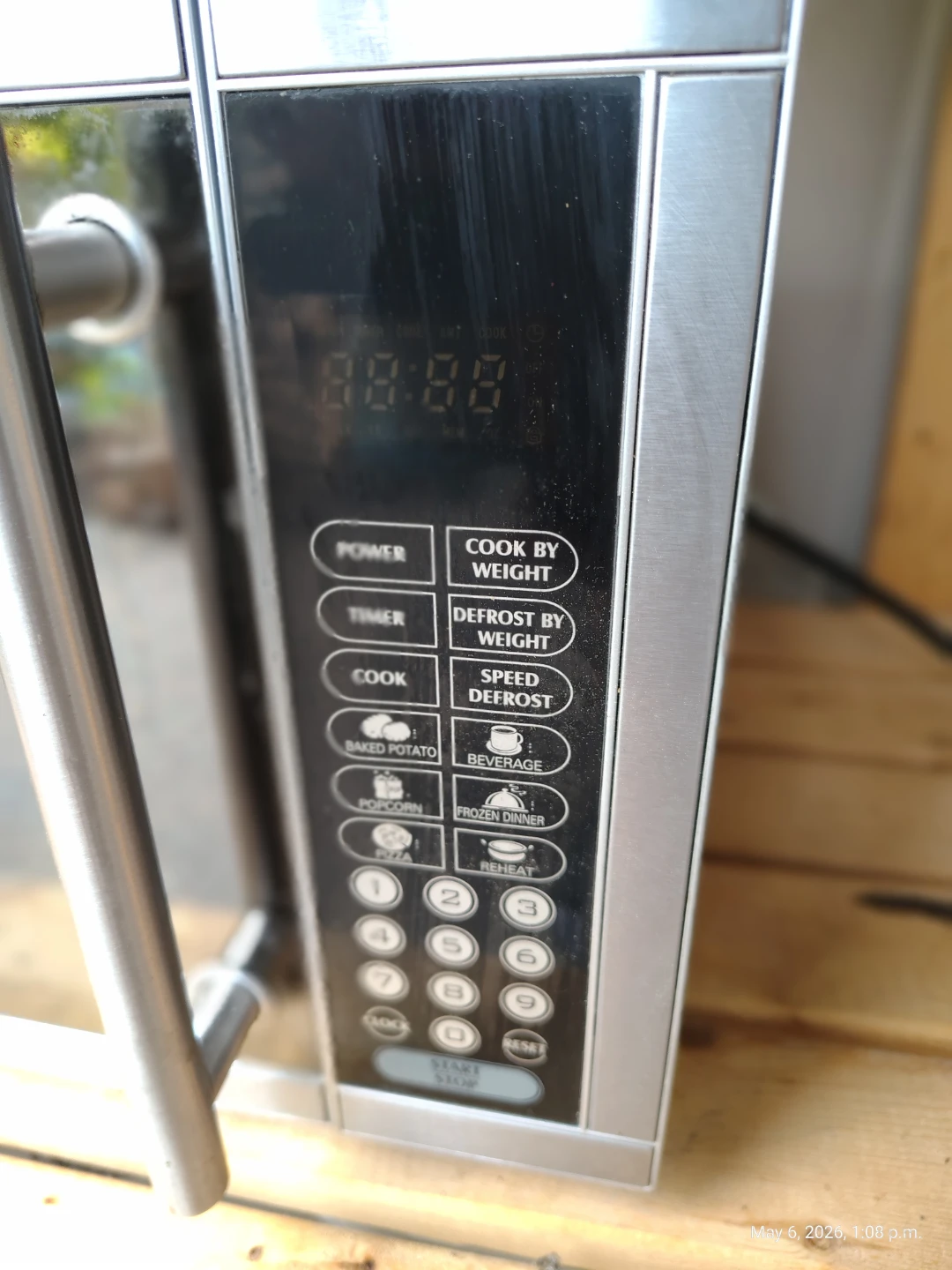 Danby Designer Compact Microwave - photo 2