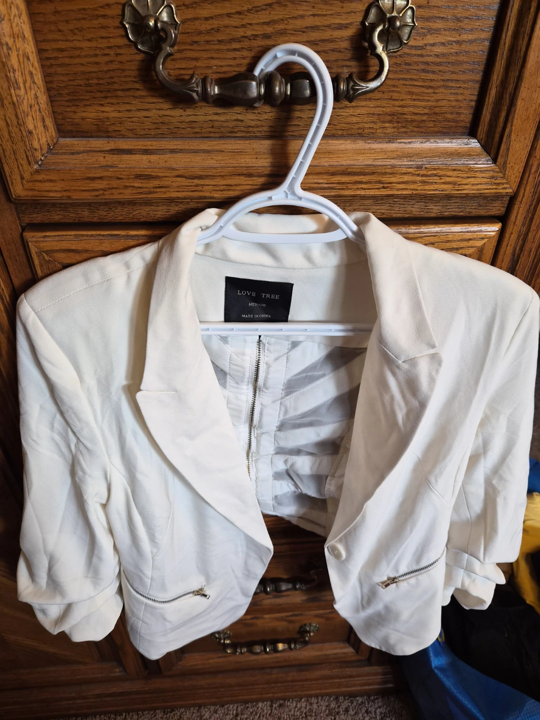 Love Tree White Cropped Blazer - Medium