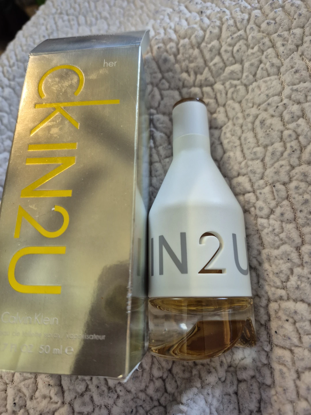 Calvin Klein CK IN2U Her Eau de Toilette Spray 50 ml
