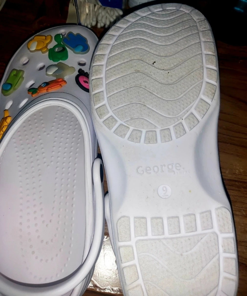 White George Clogs with Among Us Charms - Size 9