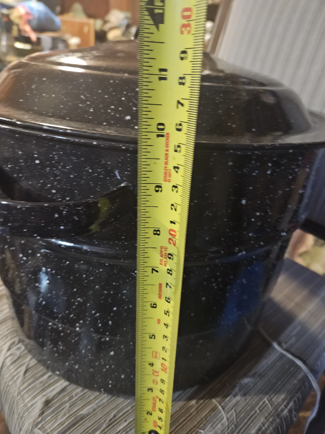Large Enamel Roaster Pot with Lid - photo 5