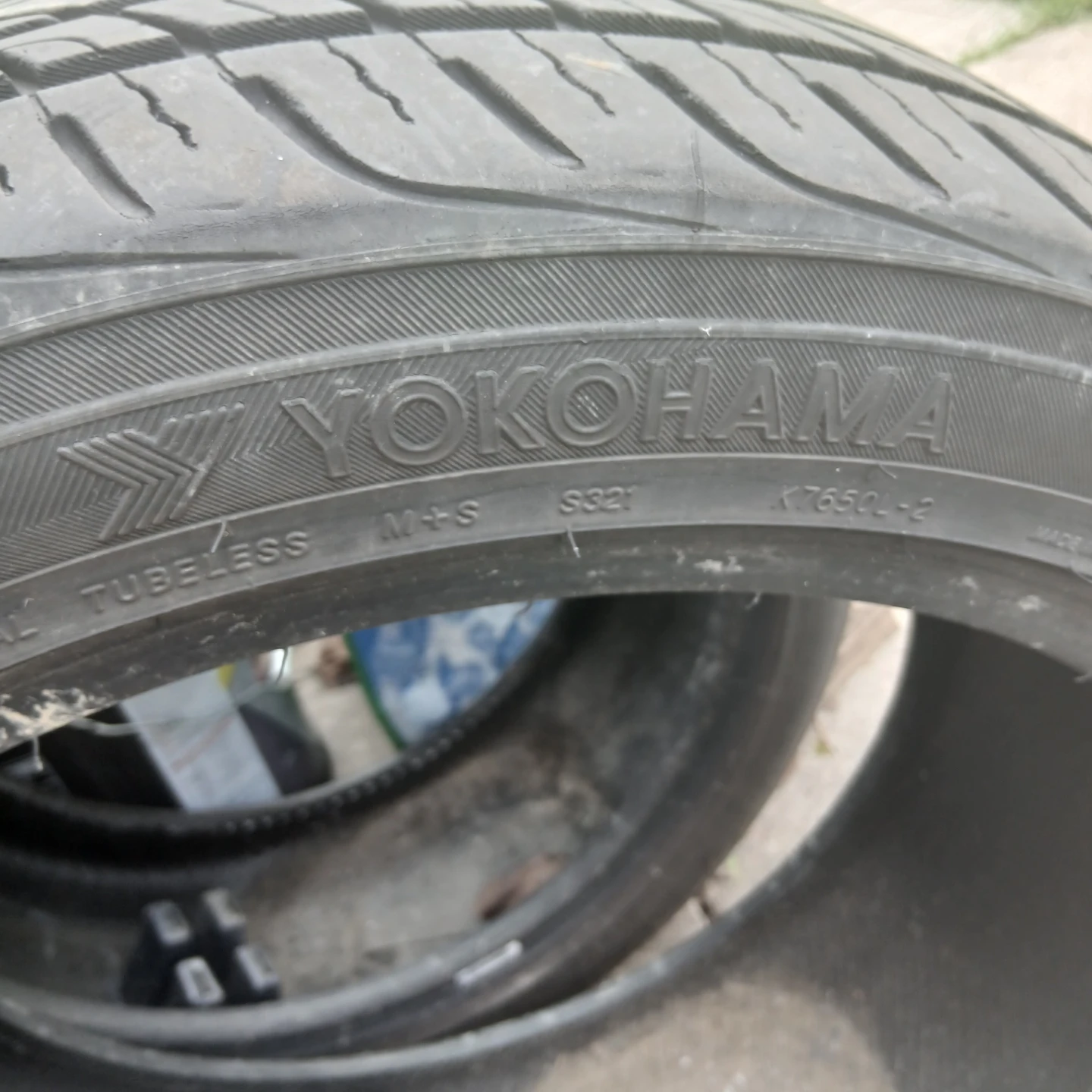 Yokohama 225/45R18 Tire & Pelerin - photo 2