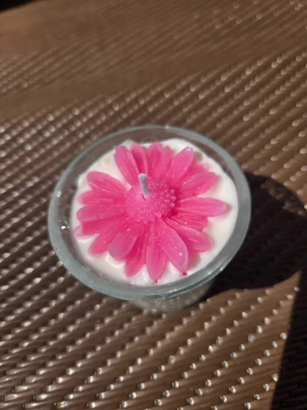 Decorative Flower Candles in Glass Holders - photo 2