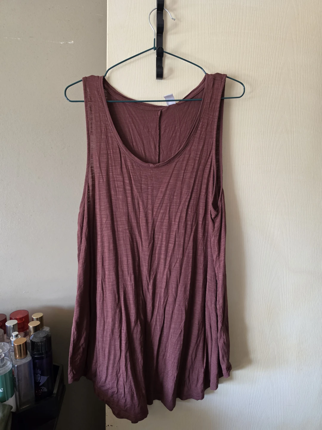 Old Navy Luxe Tank Tops - Size L Tall