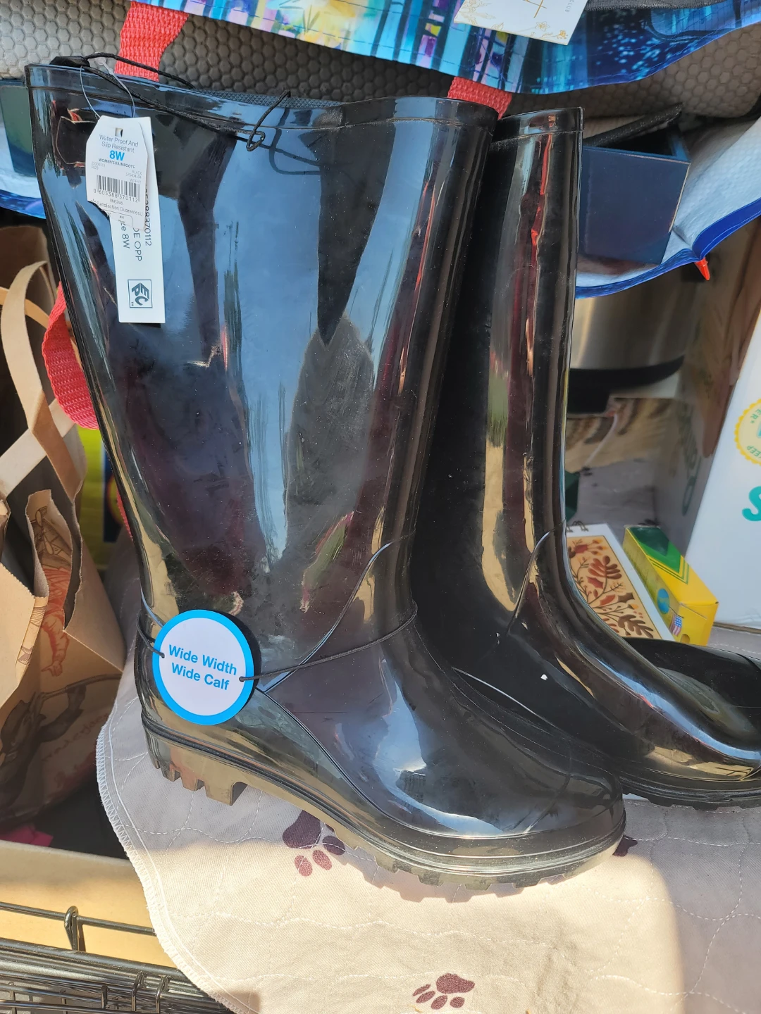 Women's Black Rainboots - Size 8W