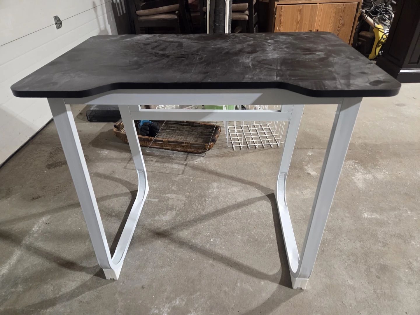 Black and White Folding Desk - photo 2
