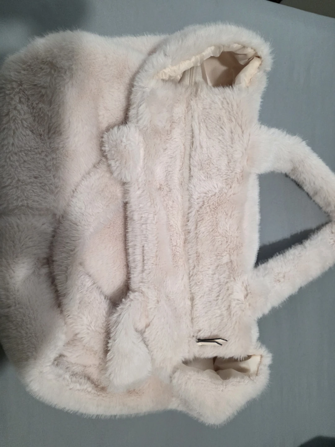 Victoria's Secret Faux Fur Tote Bag - photo 3