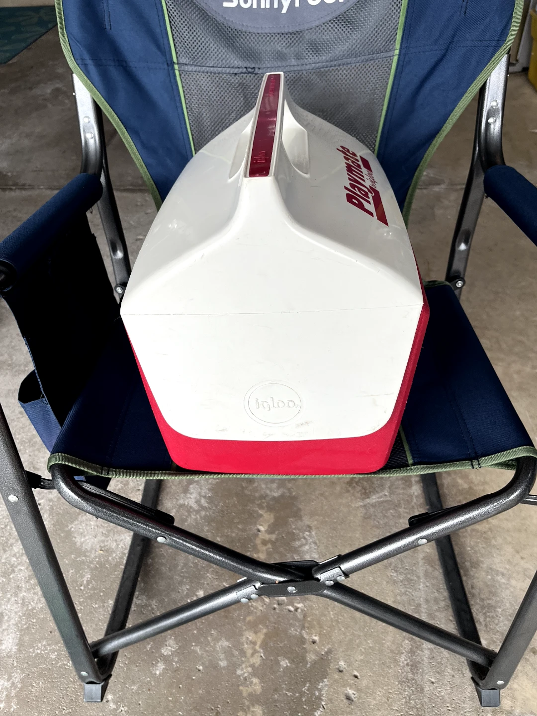 Igloo Playmate Cooler - Red & White - photo 4
