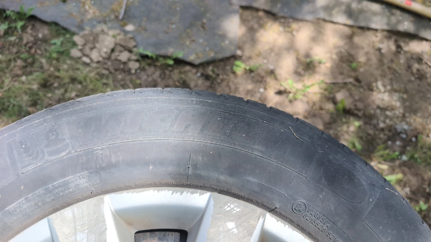 Set of 4 Winter Tires 205/65R15 99T Camry - photo 3