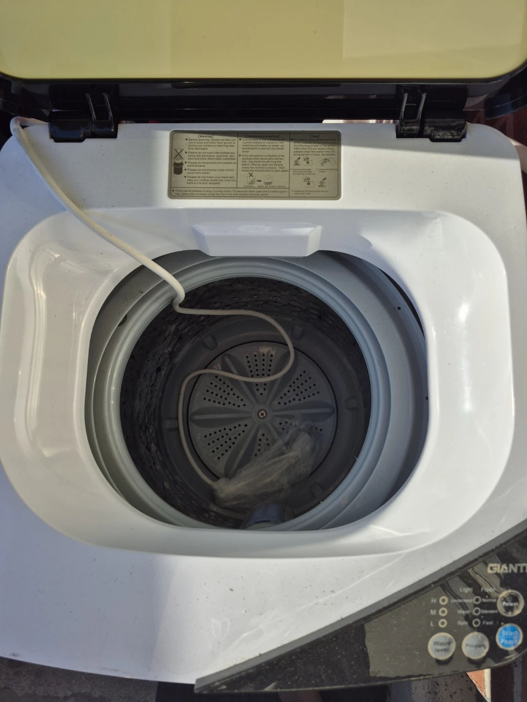 GIANTEX Compact Washing Machine - Yellow