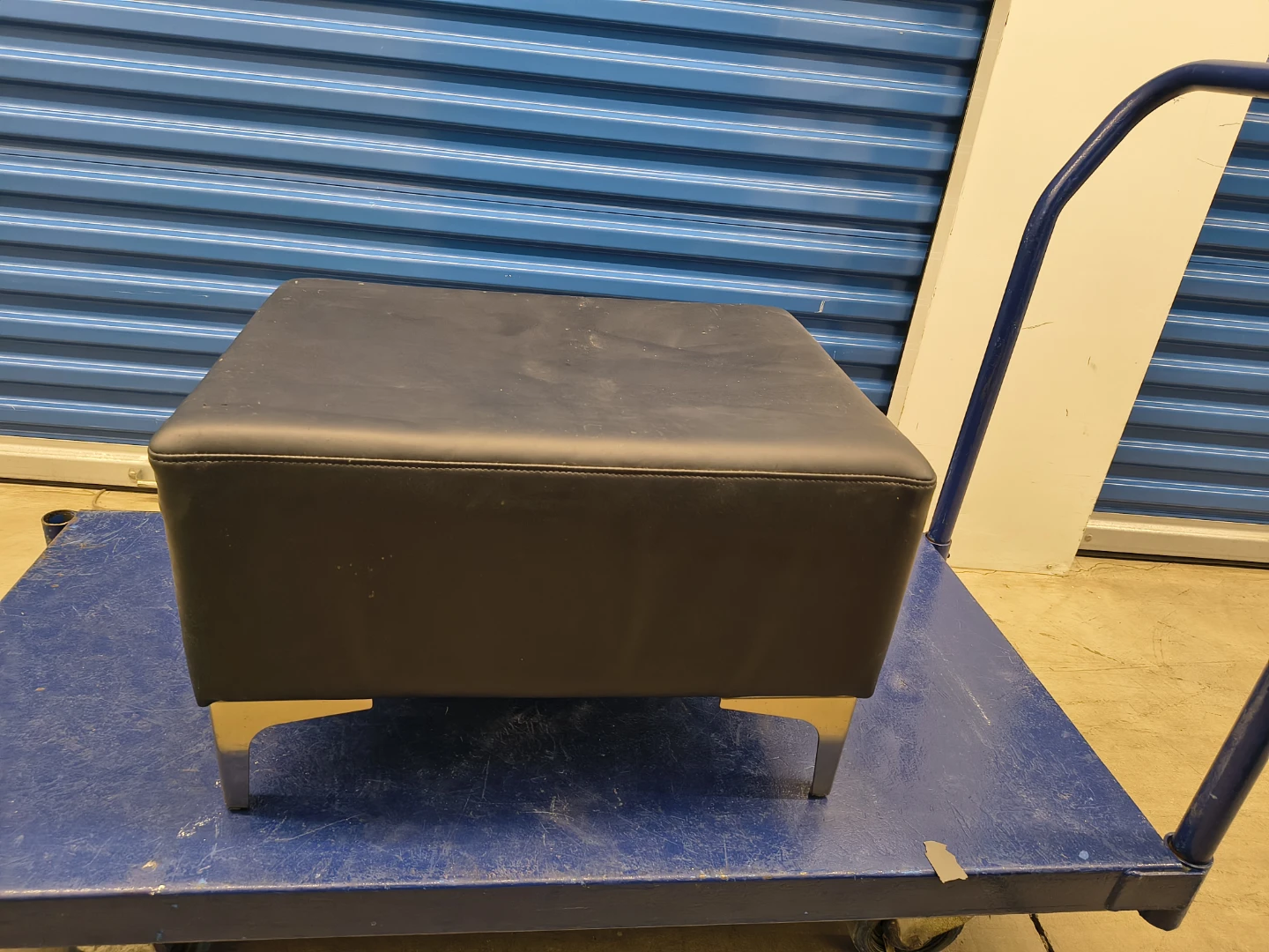 Leather bench (great conditions) - photo 2