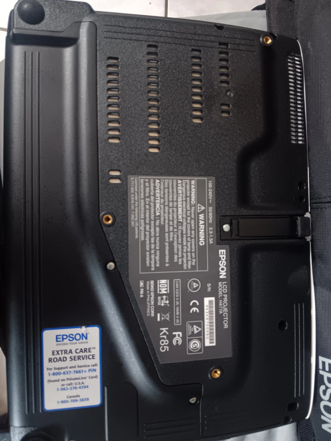 Epson PowerLite 1771W LCD Projector - photo 2