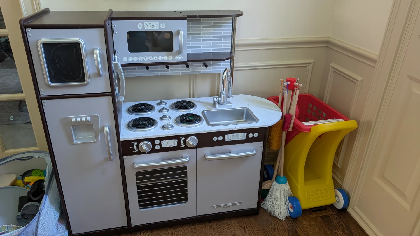 Kidkraft wooden kitchen