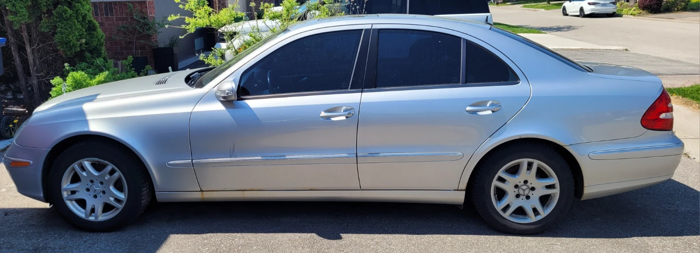 2005 Used Mercedes-Benz E320 - photo 2
