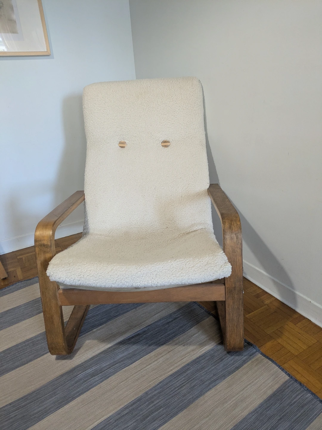 Ikea armchair with upgraded cover and decorative buttons - photo 3