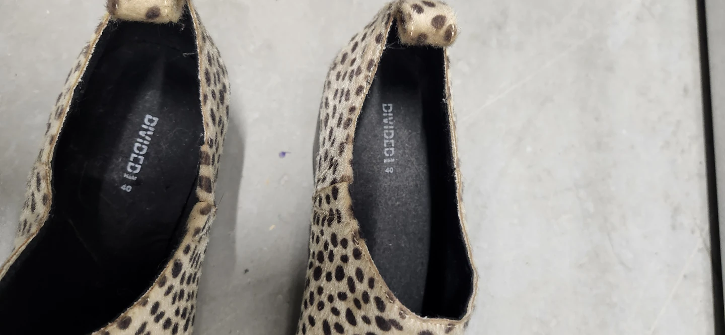 Like new Dividcd women shoes - photo 3