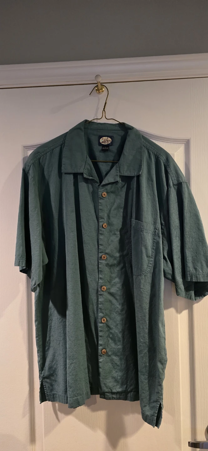 Tommy Bahama Men's Short Sleeve Button Up Shirt - photo 2