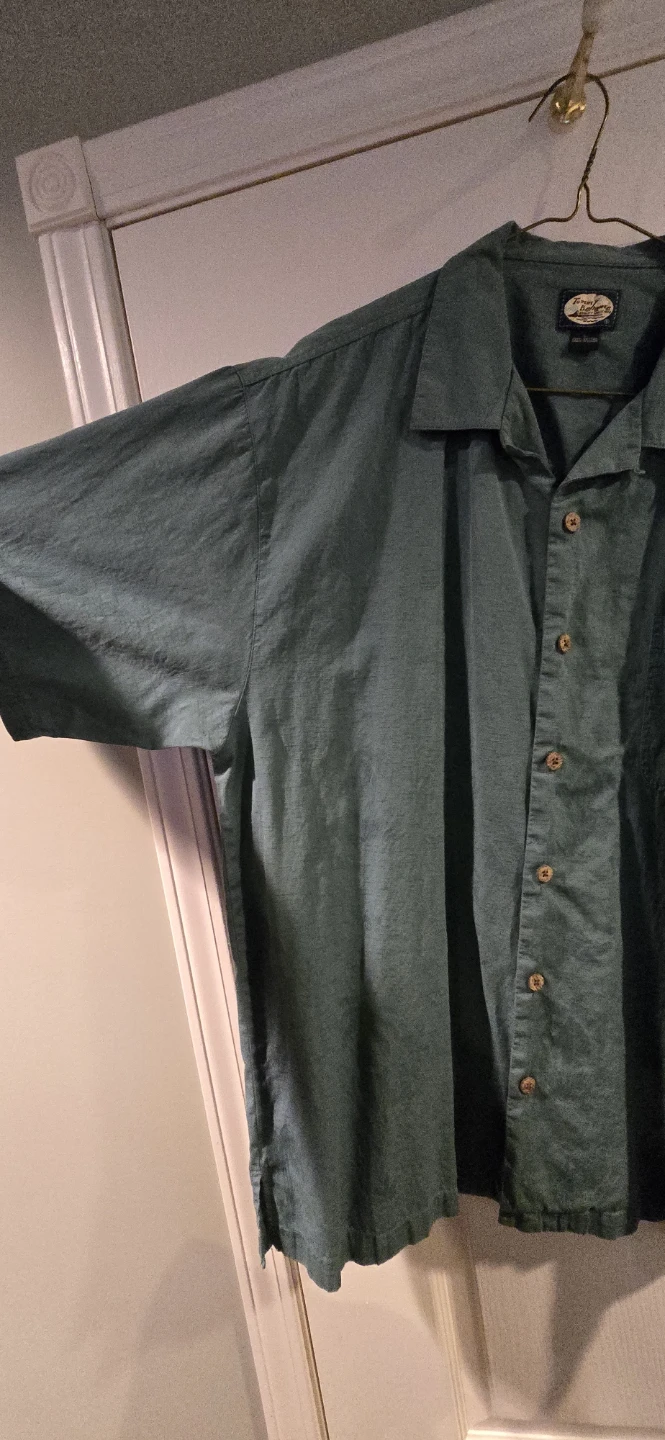 Tommy Bahama Men's Short Sleeve Button Up Shirt - photo 4