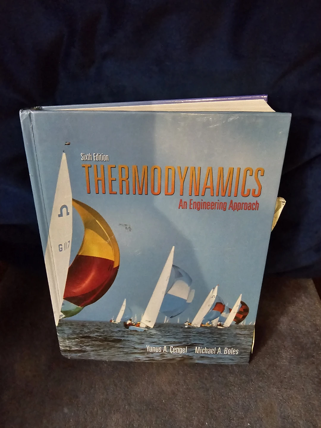 Thermodynamics: An Engineering Approach, Sixth Edition Textbook