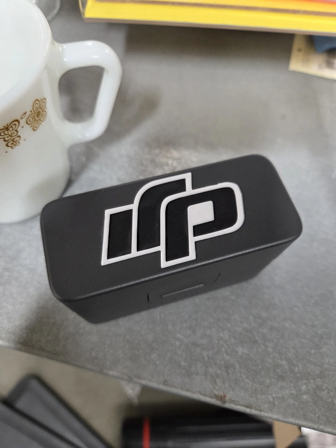 DJI Mic Wireless Charging Case - photo 5