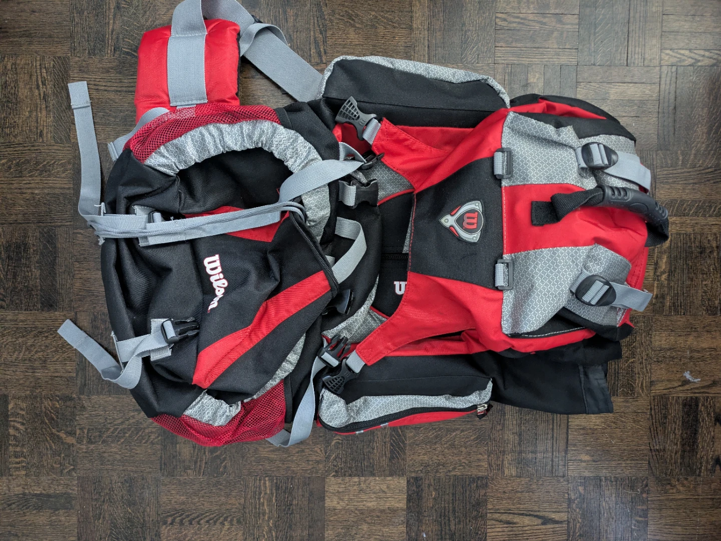 Wilson Backpack Red/Black ( big for backpacking)