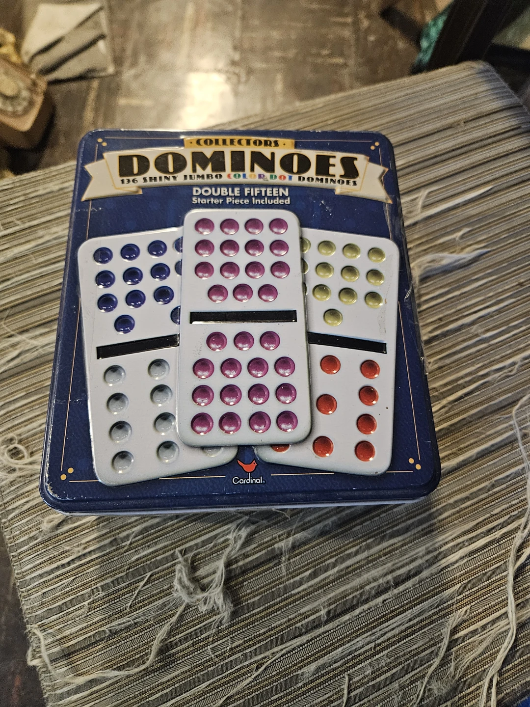 Cardinal Collectors Double Fifteen Jumbo Dominoes Set - photo 2