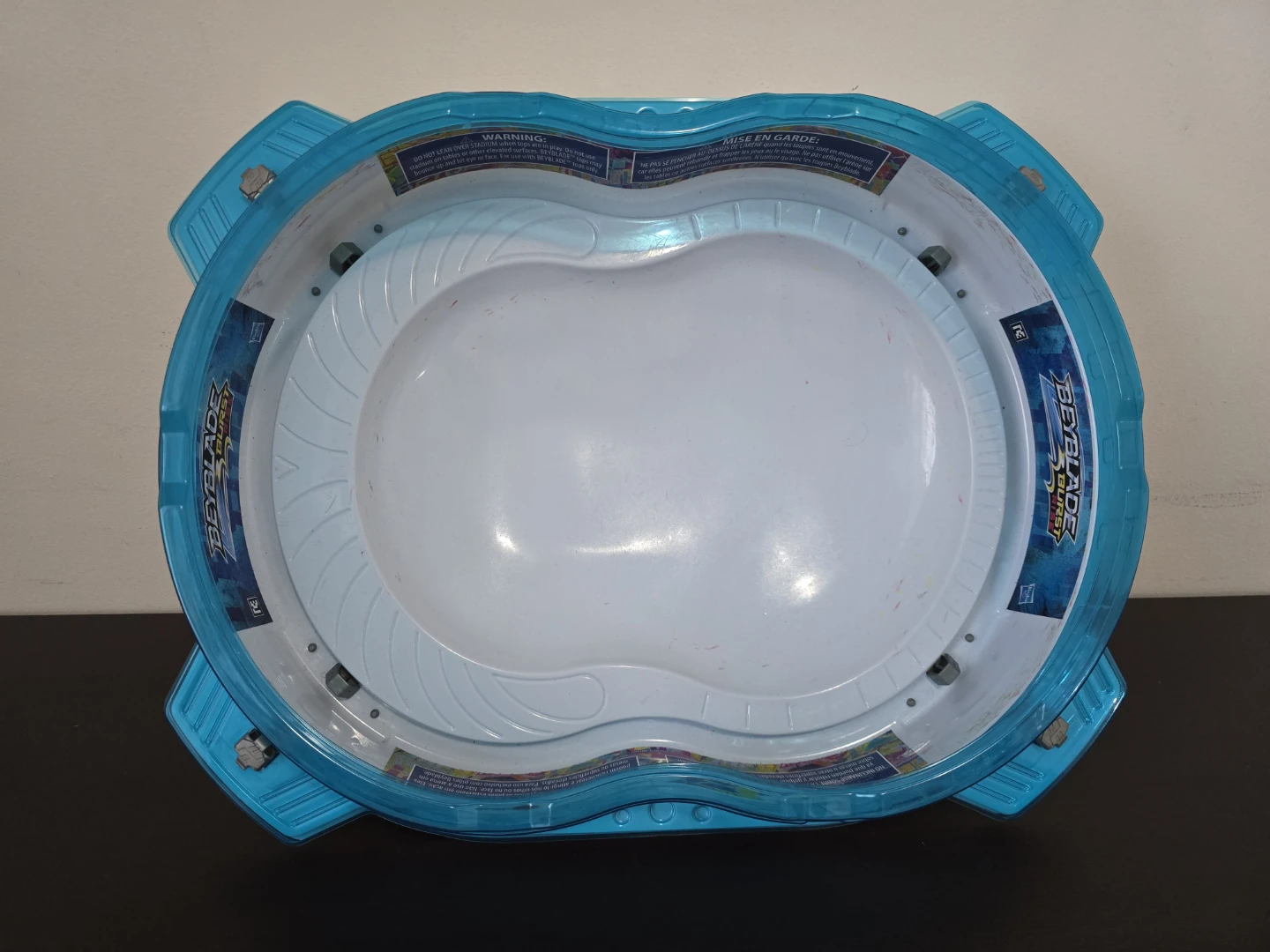 Beyblade Burst Stadiums & Beyblade Lot - photo 4