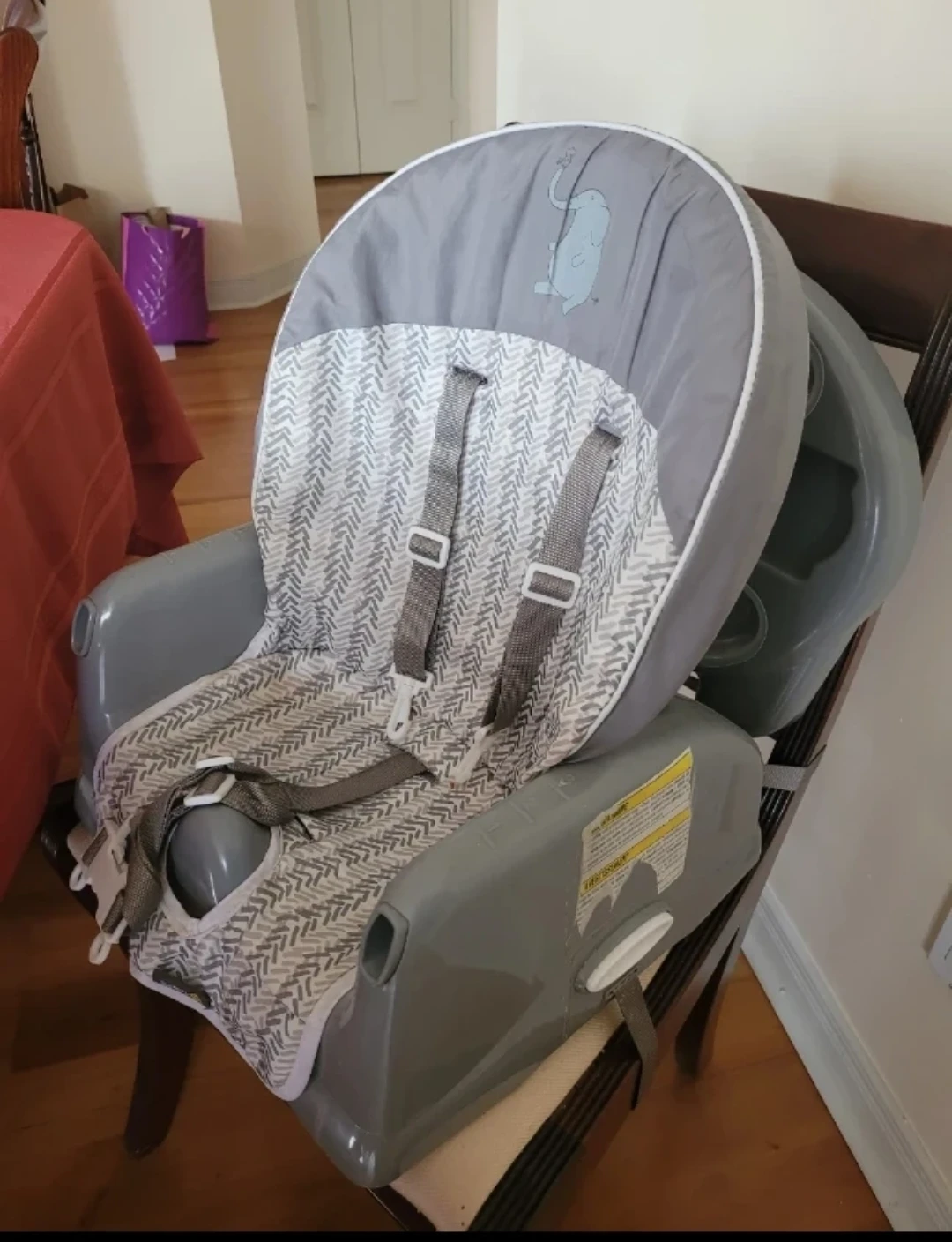 Safety 1st High Chair - photo 2