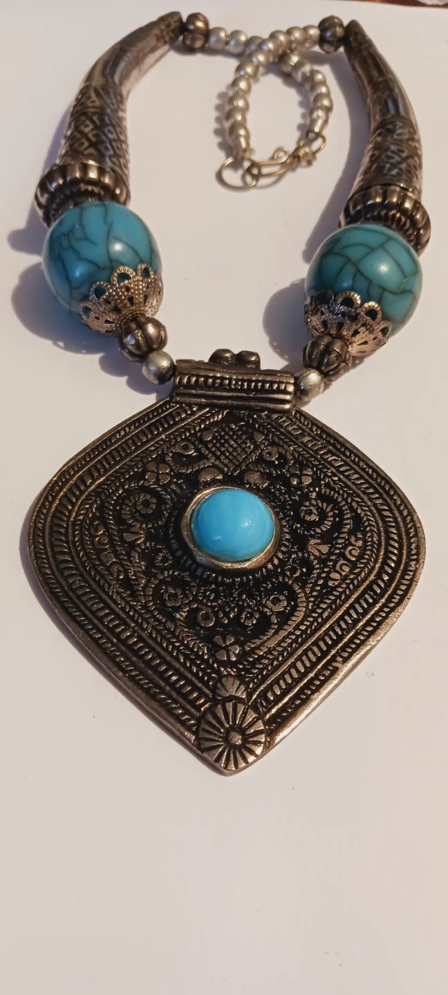 Silver Tone & Turquoise Ethnic Tribal Pendant Necklace