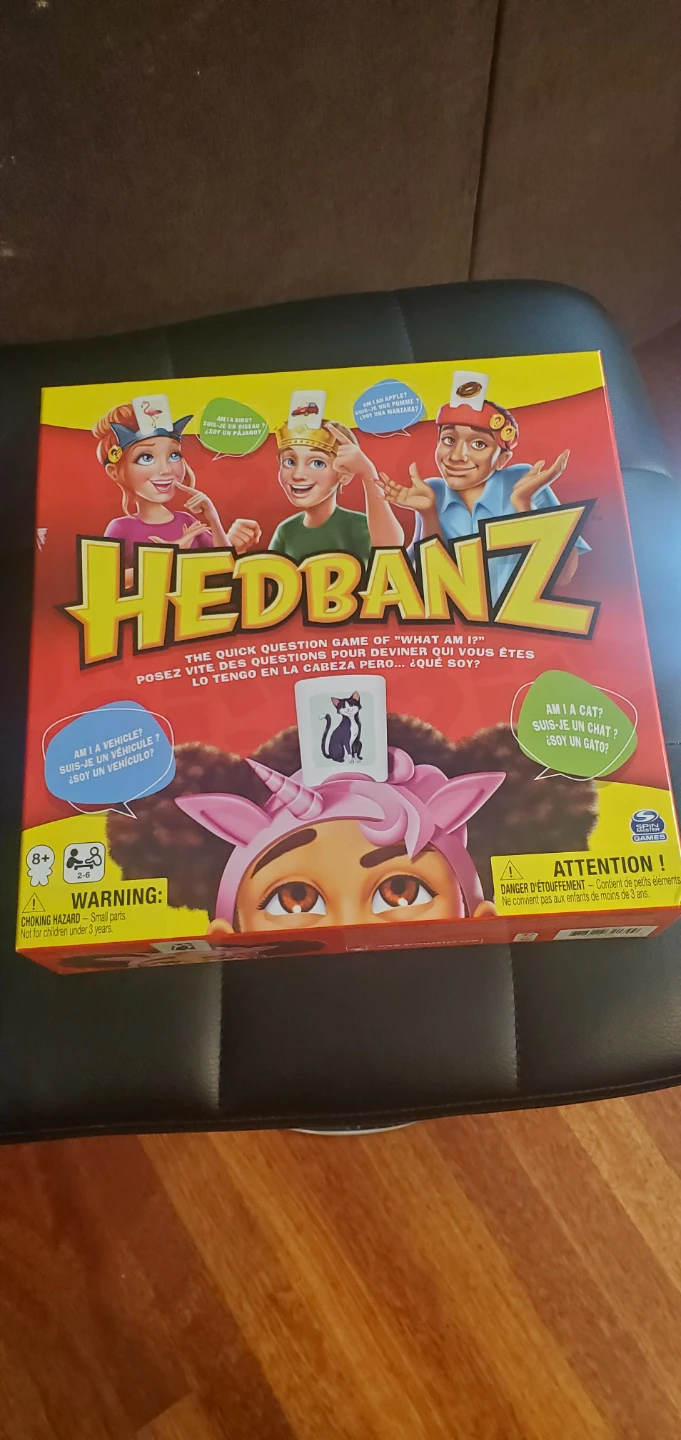 HedBanz The Quick Question Game