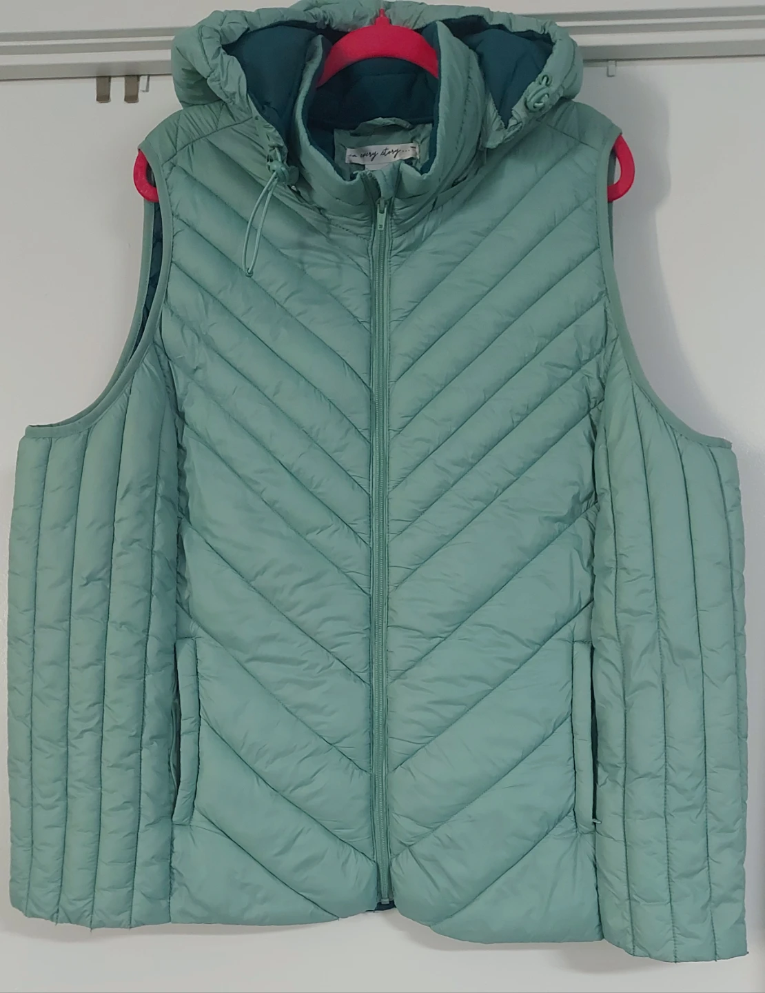 in every story Puffer Vest