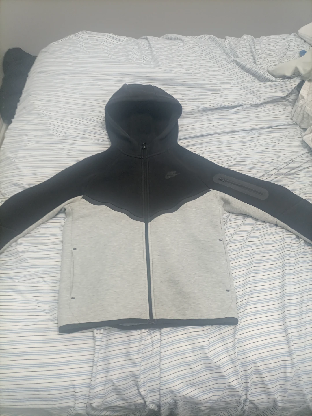 Kids Nike Tech Fleece Full Zip Hoodie XL