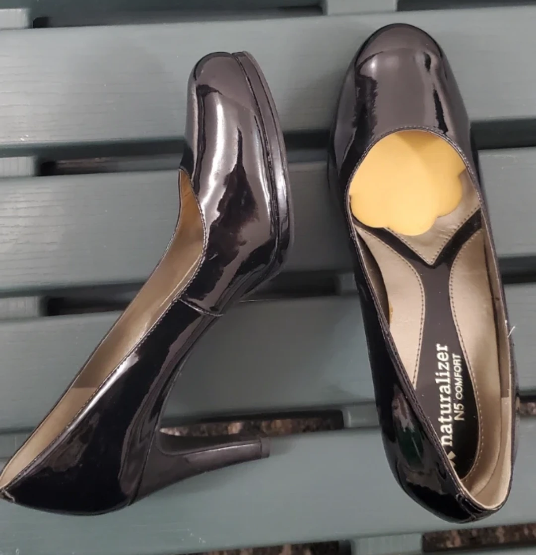 Naturalizer N5 Comfort Black Patent Heels - US Size 6M - photo 2