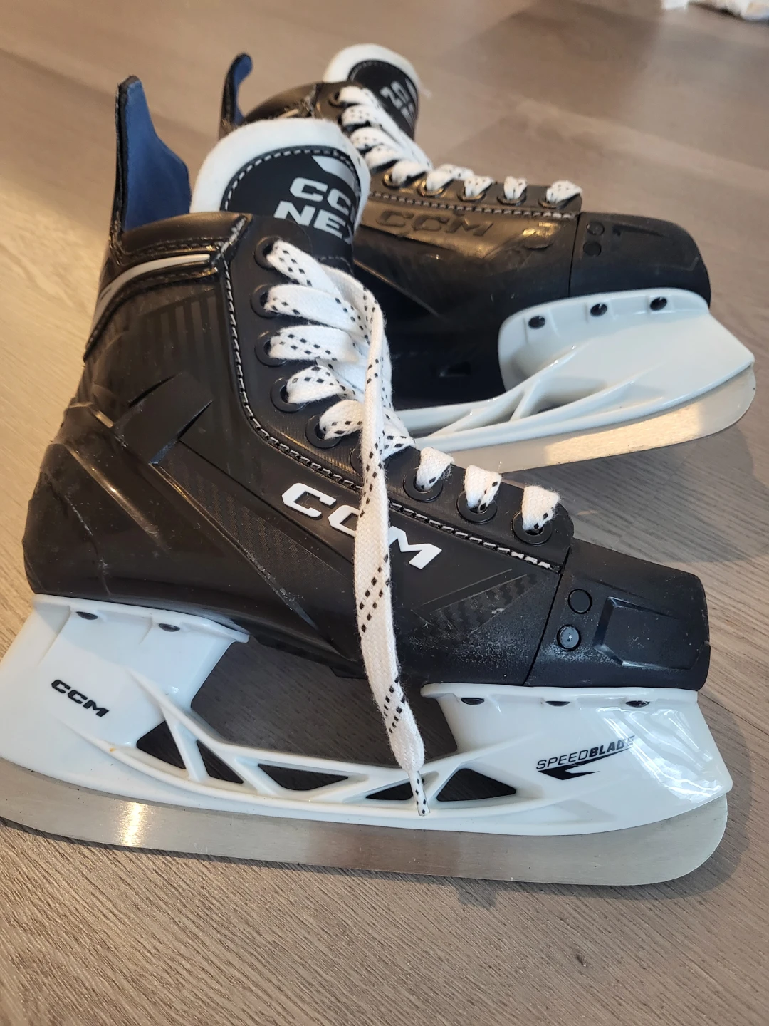 CCM Youth Hockey Skates - Size 3