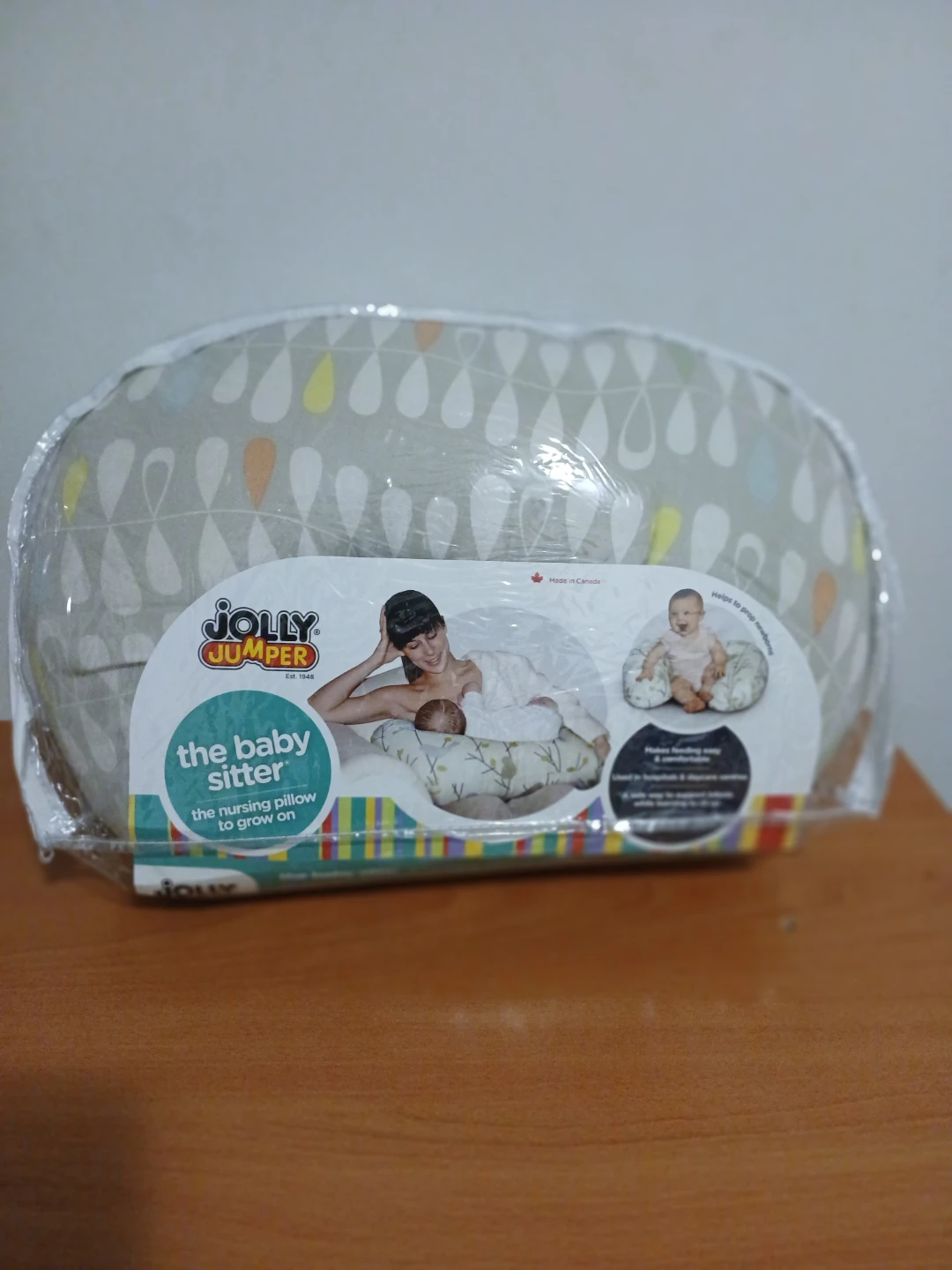 Jolly Jumper Nursing Pillow