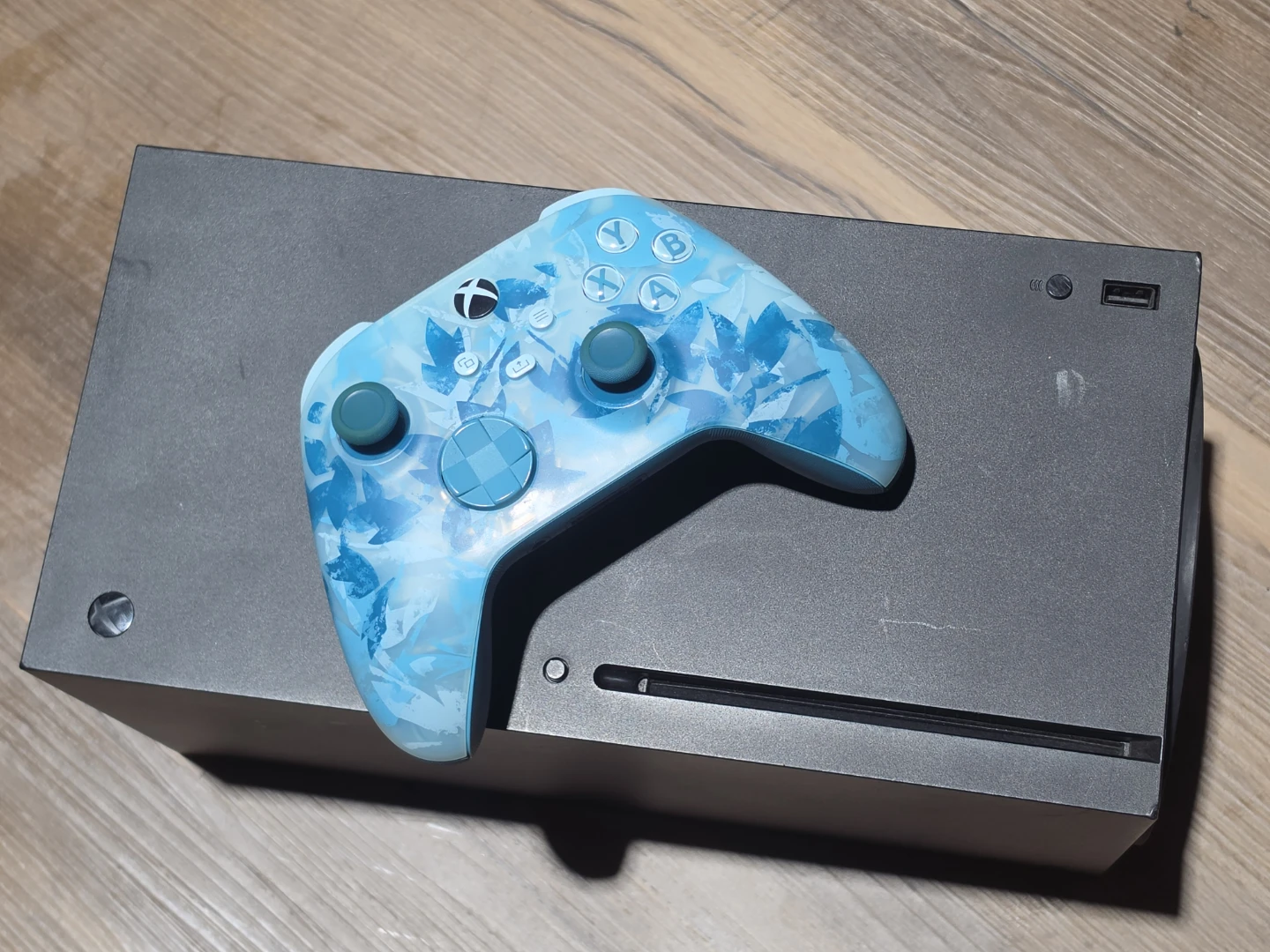 Xbox Series X Console with Custom Blue Camo Controller - photo 4