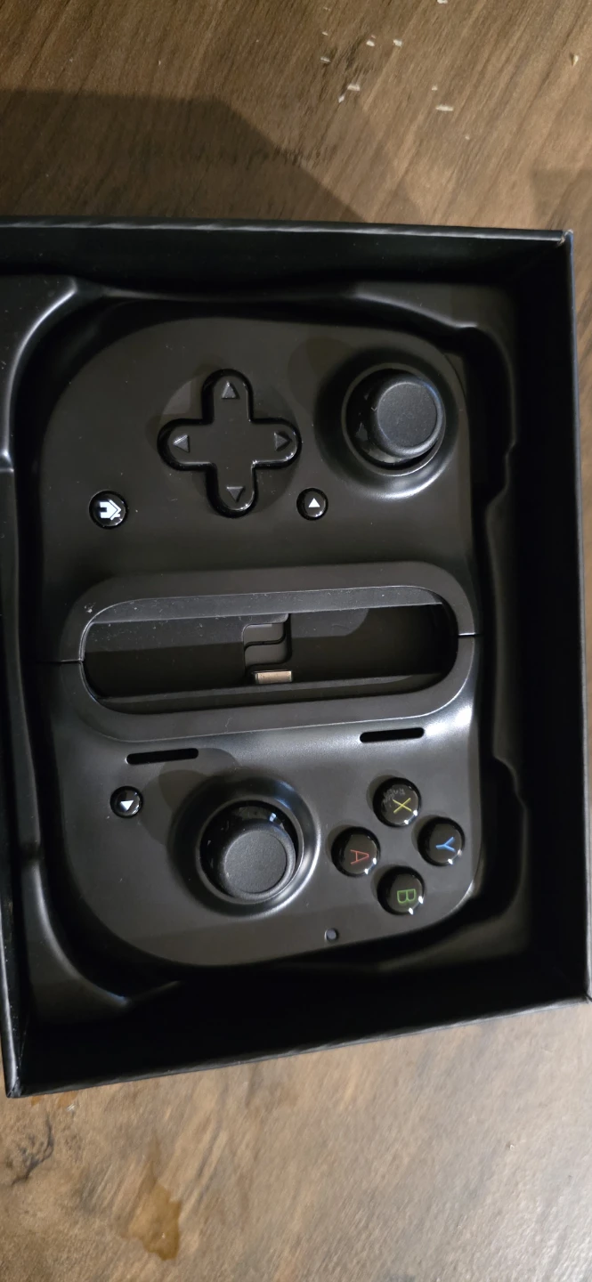 Razer Kishi V1 Universal Gaming Controller for Android - photo 2
