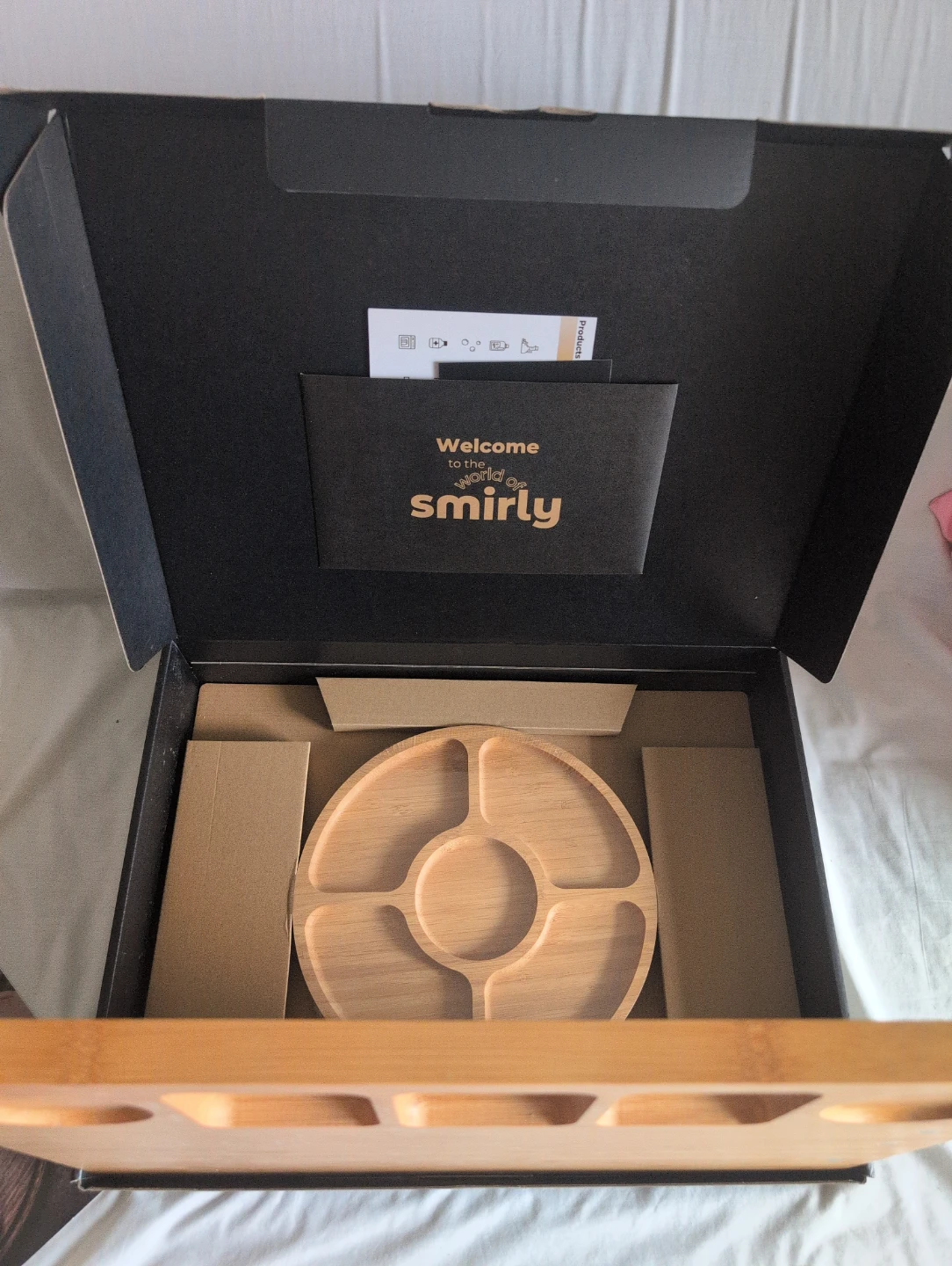 Smirly Bamboo Cheese Board and Knife Set - photo 5