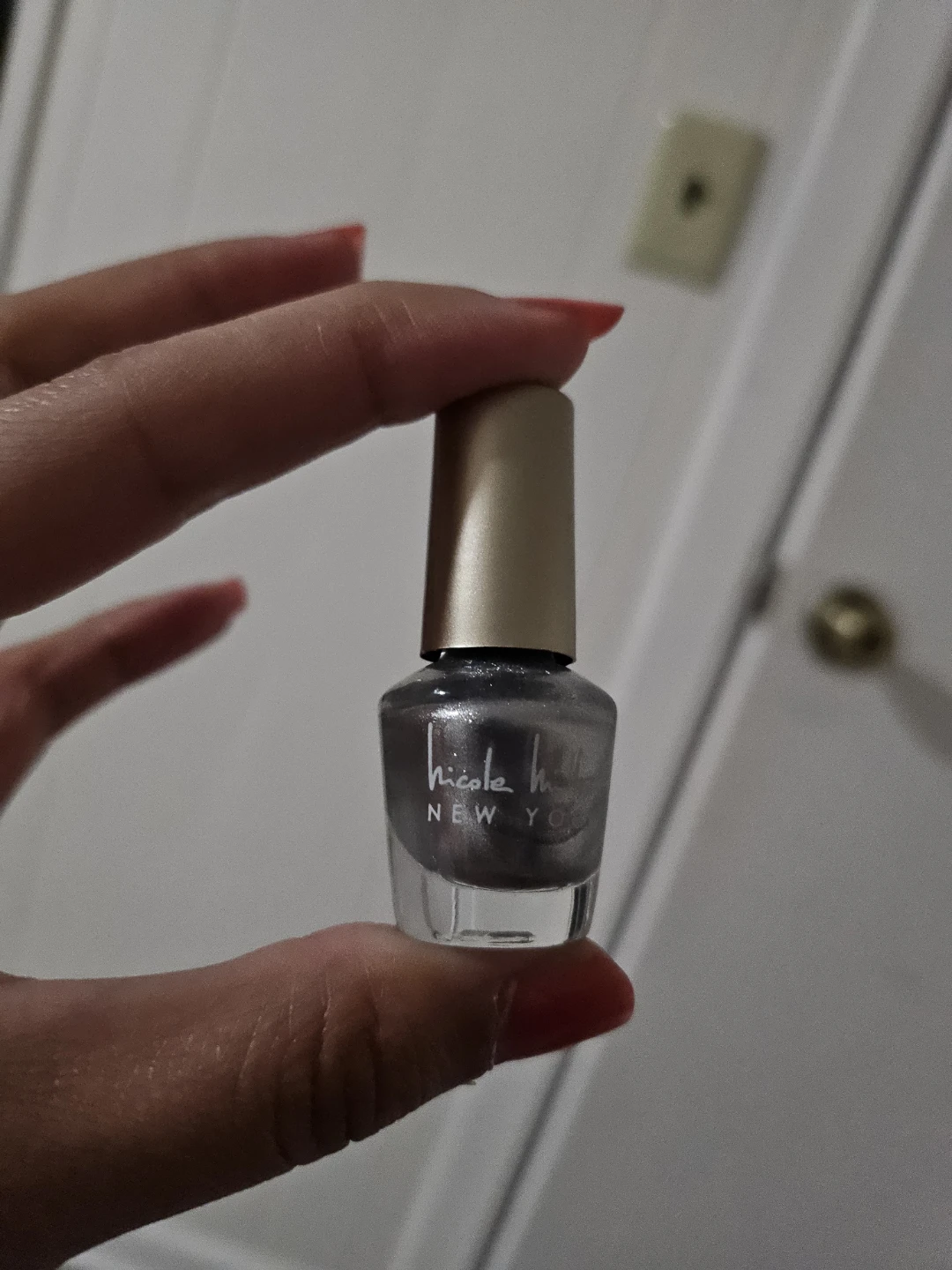 Silver Shimmer - Nicole Miller New York Nail Polish - photo 2