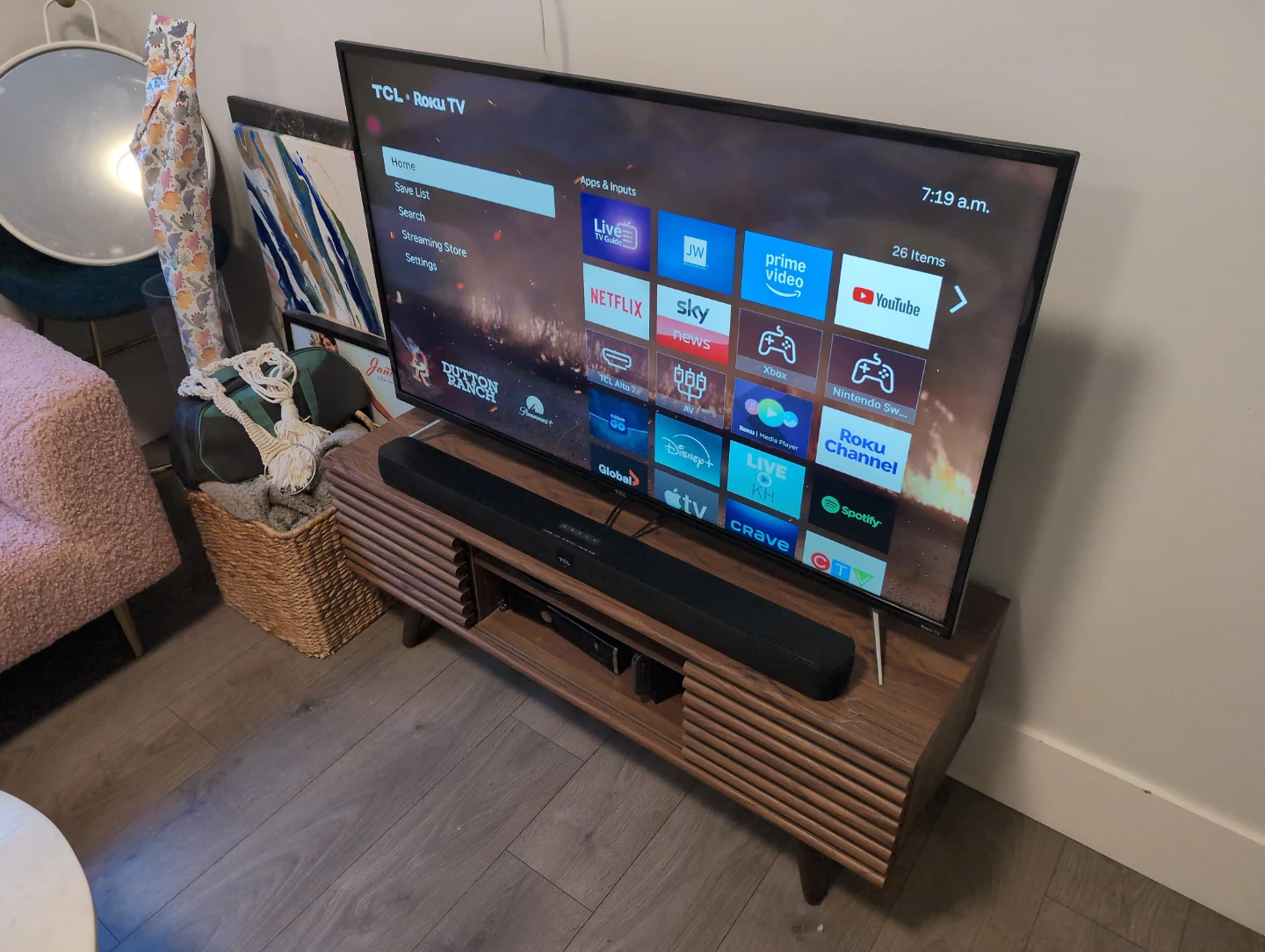 MOVING SALE TV