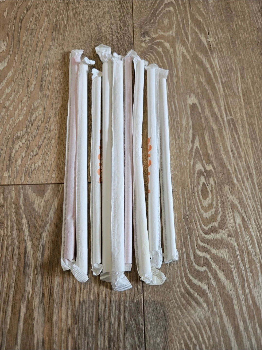 Dunkin' Donuts Paper Straws (7 Count)