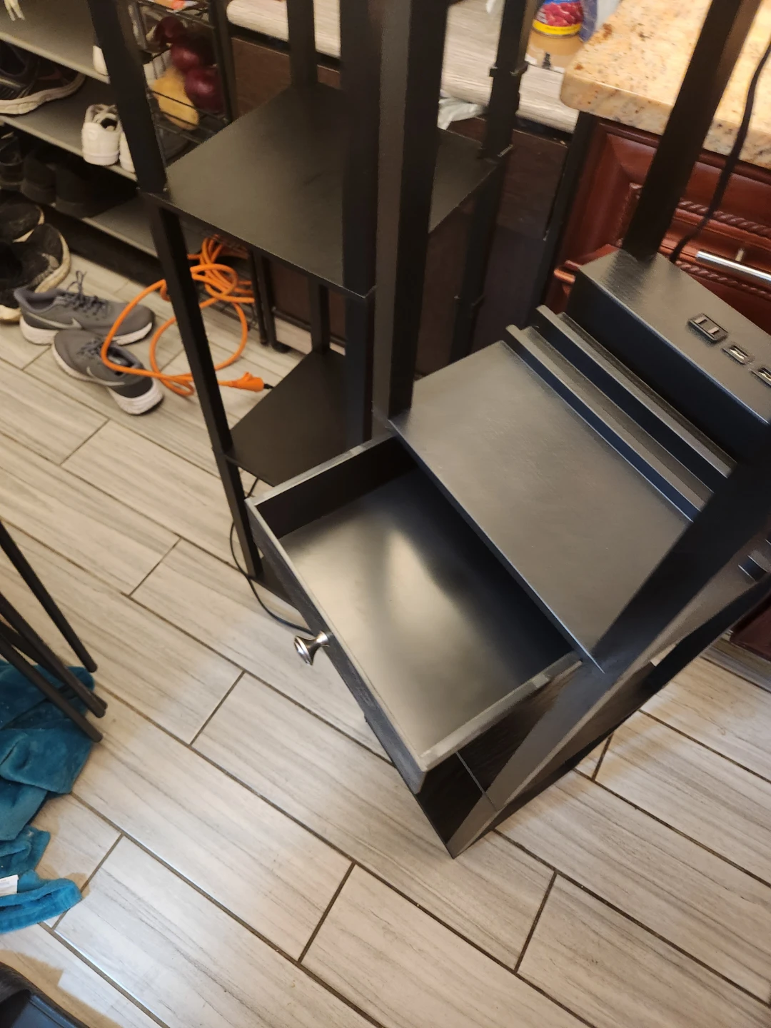 Black Floor Lamp with Shelves and USB Ports each 35$ - photo 5